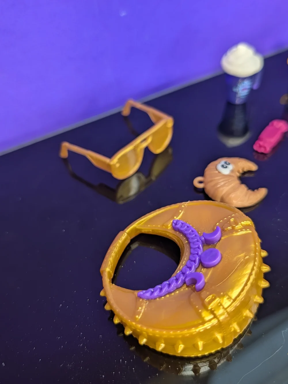 Monster High G3 Clawdeen Wolf Core Accessories & Crescent Pet Lot Replacement
